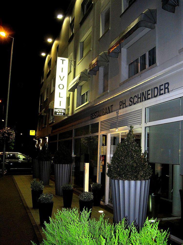 Hotel Restaurant Tivoli - Basel Airport Huningue Bagian luar foto